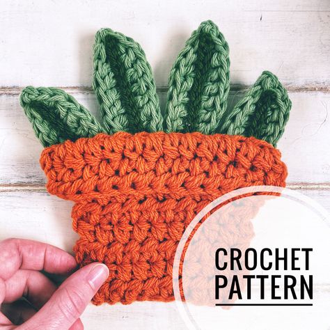 Excited to share this item from my #etsy shop: PATTERN | Crochet Succulent Appliqué | Mother's Day Gift | Quick Simple Beginner Friendly Tutorial | Potted Aloe Plant | Terra-cotta #housewarming #mothersday #crochet #crochetpattern #aloeplant #succulent #easypattern #beginnerpattern #crochetapplique Cactus En Crochet, Crochet Succulent, Crochet Sun Hat, Confection Au Crochet, Crochet Cactus, Crochet Dragon, Crochet Plant, Aloe Plant, Crochet Goodies