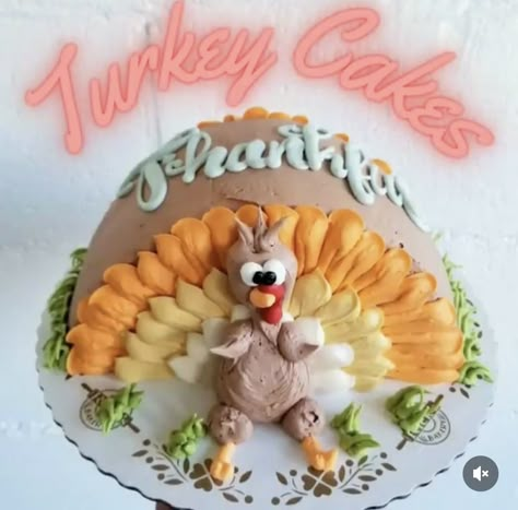 Turkey Cake Design, Turkey Cakes Thanksgiving, Thanksgiving Themed Cakes, Turkey Shaped Cake, Turkey Cake Ideas, Thanksgiving Cake Designs, Turkey Cakes, Thanksgiving Cake Ideas, Scarecrow Cake