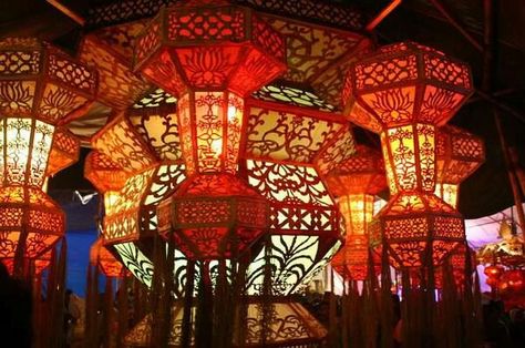 Wesak Lanterns, Lantern Image, Animal Hide, Lanterns Decor, Ancient China, Buddhism, Paper Lamp, Interior Inspiration, House Colors