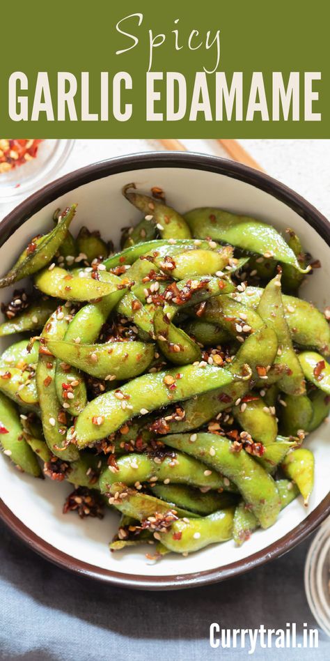 spicy garlic edamame in bowl Spicy Garlic Edamame, Edamame Recipes Spicy, Shelled Edamame, Edamame Recipes, Dinner Party Appetizers, Popular Appetizers, Healthy Appetizers, Japanese Restaurant, Garlic Salt