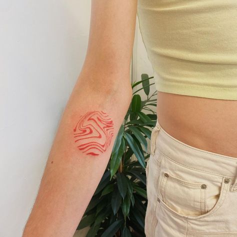 Red Circle Tattoo, Circle Tattoo, Red Circle, Hand Poke, Stick And Poke, Maple Leaf Tattoo, Triangle Tattoo, Coming Out, Tatting