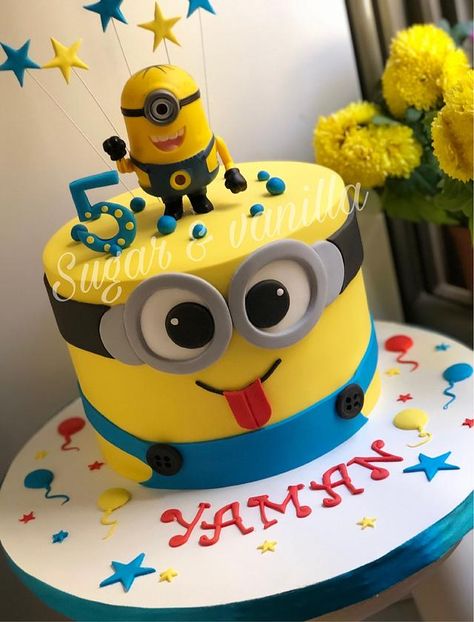 Minion Cake Birthday, Minion Theme Cake, Minions Birthday Party Decorations, Minions Birthday Theme, Minion Cakes, Minions Cake, Minion Birthday Cake, Minions Birthday, Happy Birthday Minions