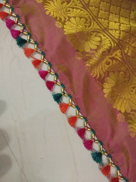 Kuchulu For Pattu Sarees, Simple Saree Kuchu Designs, Saree Pallu Kuchu Designs, Pallu Kuchu Designs, Saree Knots, Best Dress Design, Kuch Designs, Pallu Designs, Saree Kuchu New Designs