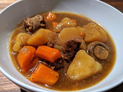 Stovies Scottish, Scottish Stovies, Crock Pot Corned Beef, Crock Pot Corn, Meat And Potatoes, Searing Meat, Meat Rolls, Scottish Recipes, Hearty Comfort Food