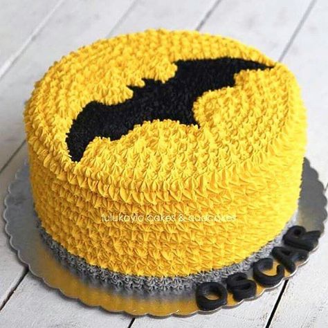 Batman Birthday Cakes, Batman Cake, Batman Birthday Party, Online Cake Delivery, Batman Party, Superhero Cake, Batman Birthday, Cartoon Cake, Cake Delivery