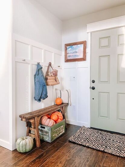 Happy to be sharing my DIY shaker peg rail inspired entryway hooks for you today! They were incredibly easy to install into my board and batten entryway, and I love that they are simple, yet contrast with the white molding. Let's get started! Step 1 Measure your space first, and decide how many peg hooks you want. I used 4, and they are spaced about 12" apart. You want to make sure you will have plenty of space to actually hang things, so don't squish them together too much! Mark… Board And Batten Entryway, Batten Entryway, Farmhouse Diys, Shaker Peg Rail, Entryway Coat Hooks, Couch Makeover, Entryway Hooks, Peg Rail, Old Cabinet Doors