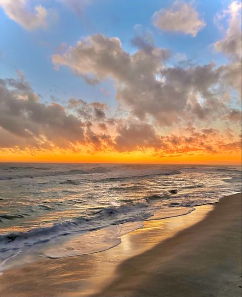 ocean, gulf shores, sunset Alabama Landscape, Alabama Aesthetic, 50 States Travel, Grad Trip, Texas Beaches, Gulf Shores Beach, Wallpaper Maker, Gulf Shores Alabama, Southern Life