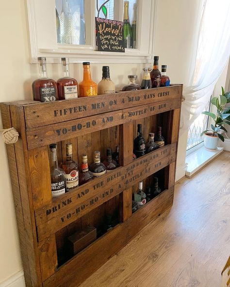 Liquor Bookshelf Ideas, Alcohol Kitchen Storage, Farmhouse Liquor Bar Ideas For Home, Pallet Liquor Cabinet, Alcohol Storage Ideas Small Spaces, Diy Wine Room Ideas In House, Alcohol Storage Ideas Liquor Cabinet, Diy Alcohol Cabinet, Diy Bar Ideas For Home