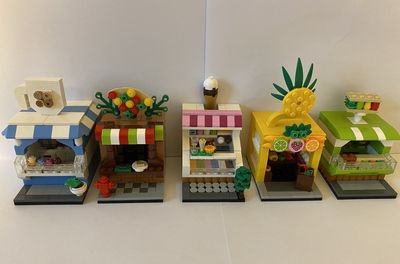 Lego Food Stand, Lego Farmers Market, Lego Pizza Shop, Lego Restaurants, Lego Pizza, Lego Micro City, Lego Mini Modular Buildings, Fruit Stall, Lego Food