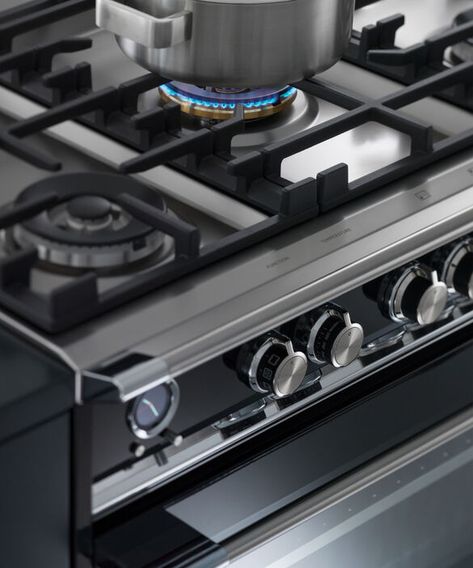 Dual Fuel Range, 36", 5 Burners, Self-cleaning Kitchen Appliances Design, Dual Fuel Range Cookers, Cooking Range, Kitchen Appliances Luxury, Sliding Shelves, Fisher Paykel, Kitchen Solutions, Gas Cooktop, Range Cooker