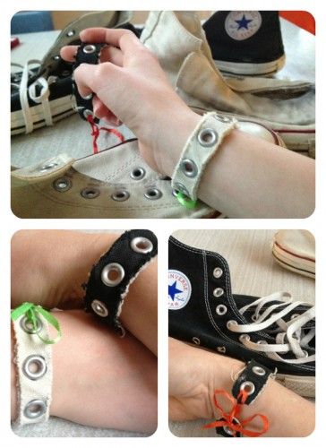 Conversearmband Diy Punk Accessories, Converse Bracelet, Recycled Jewelry Upcycling, Punk Gift Ideas, Alt Diys, Punk Crafts, Alt Diy, Shoe Accessories Diy, Diy Converse