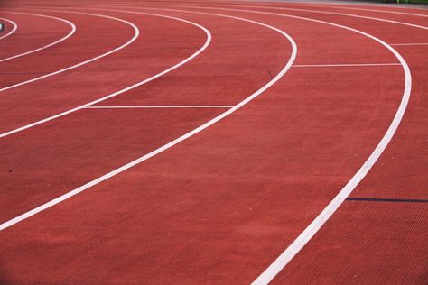 Athletics Running Track Running Posters, Athletics Track, Hoka Shoes, Running Track, Mood Images, Fitness Art, Outdoor Lifestyle, Track And Field, Aesthetic Backgrounds