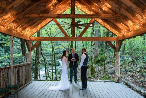 [elope] [elopement] [elopement packages] [eloping] [eloping package] [where to elope] [places to elope] [elope destination] "elope Ideas" "elope Dress" "elope Destinations" "elope Funny" "elope Wedding" Elopement Gatlinburg Tn, Gatlinburg Elopement Packages, Elope Gatlinburg Tn, Places To Elope In Tennessee, Christmas Elopement Ideas, Tennessee Elopement Destinations, Tennessee Wedding Elopement, Gatlinburg Wedding Elope, Cheap Elopement Ideas