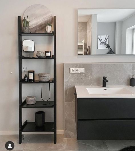 #bathroomideas #bathroomremodel Bloxburg Teen Room, Bloxburg Teen Room Ideas, Black Bathroom Storage, Teen Room Ideas, Organizing House, Clean Organized House, Aesthetic Bloxburg, Rental Home Decor, Bathroom Stand