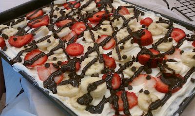 Baking with Melissa™ Easy Fun Recipes, Brownie Pizza, Banana Split Dessert, Kids Baking, Easy Treat, The Whoot, Brownie Desserts, Dessert Pizza, Easy Meals For Kids