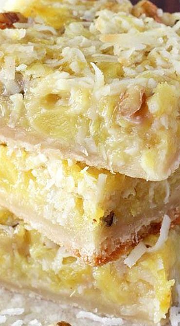 Tropical Desserts, Pineapple Dessert Recipes, Coconut Desserts, Coconut Bars, Sweet Bar, Pineapple Recipes, Dessert Bar Recipe, Pineapple Coconut, 140 Pounds