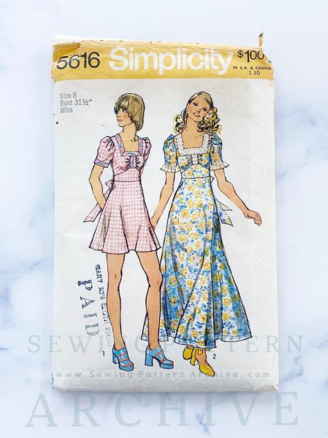 Vintage Clothes Patterns, Square Neckline Dress, Simplicity Patterns Dresses, 1970s Sewing Patterns, Gored Skirt, Vintage Dress Patterns, Dress Making Patterns, 1970s Fashion, Prairie Dress