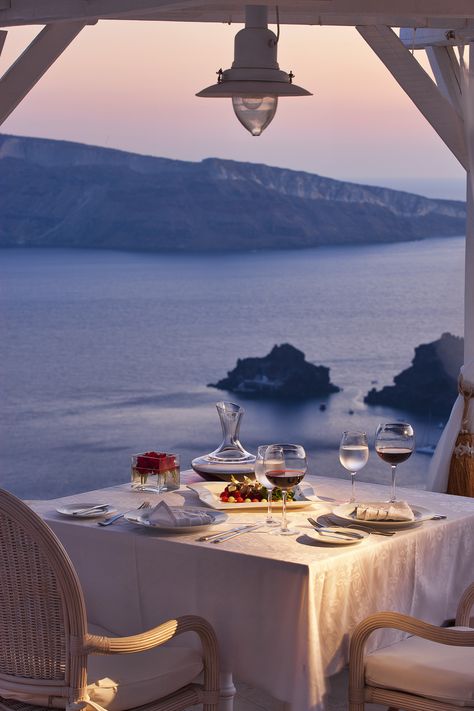 https://flic.kr/p/fzRT2q   Dinner with an Amazing View   Canaves Oia Hotel in Santorini. Luxury Vacations & Honeymoons by www.Travel2Greece.com Grecia Santorini, Santorini Hotels, Small Luxury Hotels, Design Room, Romantic Places, Santorini Greece, Greek Islands, Dream Destinations, The Table