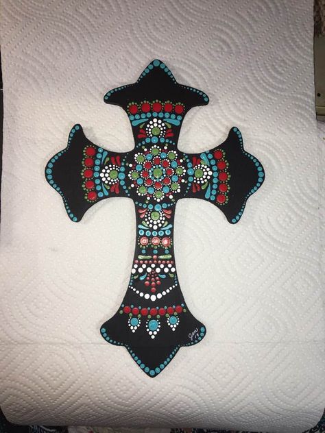 Dot Painting Crosses, Dot Painted Crosses, Diy Crosses, Dot Rocks, Painted Crosses, Mandala Ornaments, Hand Painted Crosses, Cross Drawing, Mandala Cross