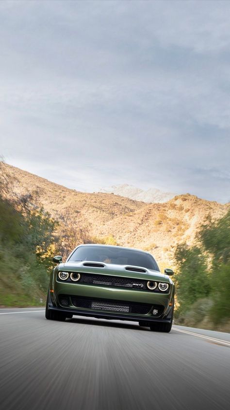 Hellcat Jailbreak, 60s Muscle Cars, Rolling Car, Car Life Hacks, Dodge Challenger Hellcat, Dodge Srt, Challenger Srt Hellcat, Dodge Challenger Srt Hellcat, Hellcat Challenger