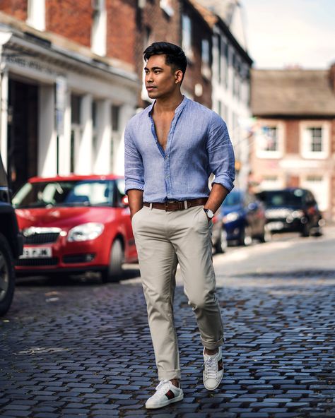 Summer essentials #mensfashion Style Ideas For Men, Summer Style Ideas, Summer Office Looks, Casual Outfits For Work, Mens Smart Casual Outfits, Mens Fashion Illustration, Mens Fashion Sweaters, Mens Fashion Editorial, Mens Fashion Casual Winter