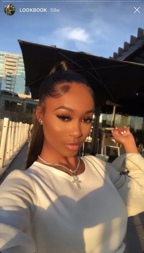 Dess Dior Ponytail, Dess Dior, Weave Ponytail Hairstyles, Celebrity Makeup Looks, Black Ponytail Hairstyles, Black Hair Care, Hair Ponytail Styles, Sleek Ponytail, Ponytail Styles