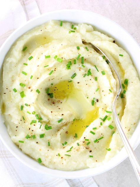 Celery Root Puree, How To Cook Cauliflower, Puree Recipes, Mashed Cauliflower Recipe, Creamy Mashed Cauliflower, Buttery Mashed Potatoes, Cauliflower Mashed Potatoes, Celery Root, Recipetin Eats