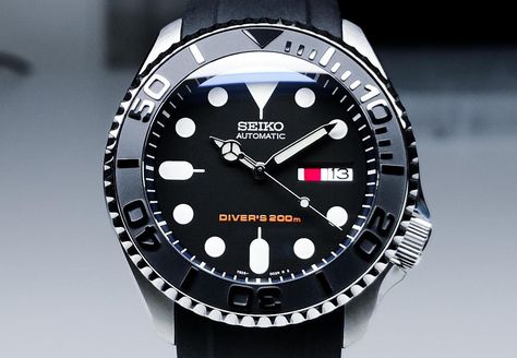 Top 5 Best Seiko Watches for Modding Seiko Automatic Watches For Men, Seiko Divers Watch, Seiko Submariner Mod, Seiko Marinemaster, Seiko Skx007 Mod, Men’s Seiko Watches, Seiko Monster, Seiko Srpd55k1, Seiko Skx