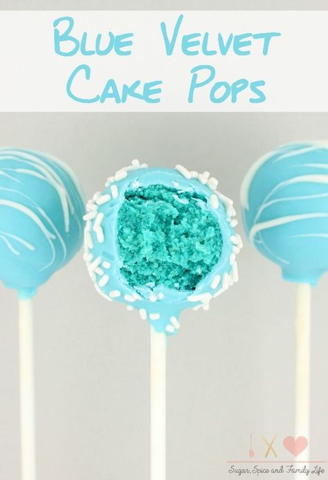 Blue Velvet Cake Pops Recipe Blue Desserts Recipes, Baby Shower Kuchen, Blue Velvet Cake, Blue Cake Pops, Cake Pop Recipe Easy, Cake Pops Recipe, Blue Velvet Cakes, Kid Friendly Dessert, Christmas Cake Pops