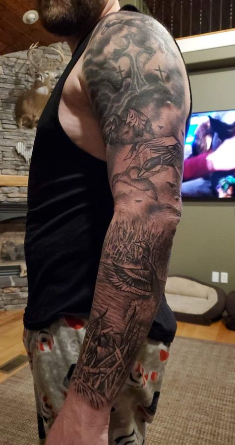 Jerod Ray in Mexico Mo. This is after 6 hours on my new sleeve #tattoos #tattoo #beauty New Mexico Sleeve Tattoo, Trending Tattoos, Prison Tattoos, Medical Questions, R Tattoo, Sleeve Tattoo, Best Artist, Medical Professionals, Flash Tattoo