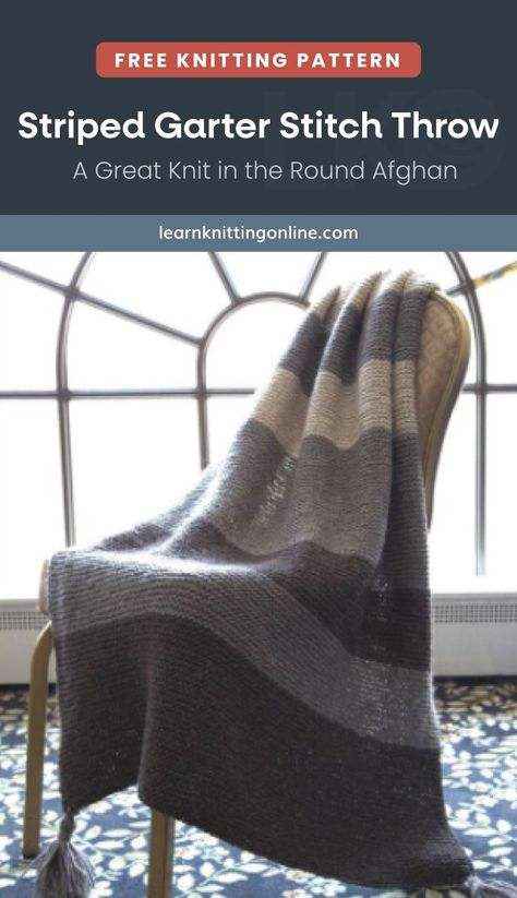 Stay warm and toasty this fall season by making this simple yet comfy knitted throw blanket. This easy knitting pattern is an ideal knitting project for beginners who wants to practice garter stitch and knitting in the round. This cuddly knit blanket also makes for a thoughtful handmade present for your family and friends. | More free knitting patterns and tutorials at learnknittingonline.com #knittingforbeginners #beginnerknittingpatterns #handmadegifts  #easyknittingprojects #fallknittingpatte Easy Knit Blanket For Beginners, Afghan Knitting Patterns Free, Blanket Knitting Patterns For Beginners, Afghan Knitting Patterns, Knit Afghan Patterns Free, Knit Throw Blanket Pattern, Easy Blanket Pattern, Easy Blanket Knitting Patterns, Easy Knit Blanket