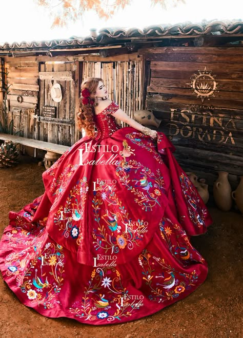 Quince Charro Dress, Quince Charro Dresses, Quince Charro, Red Quince Ideas, Mariachi Quinceanera Dress, Mexican Theme Dresses, Bridal Dress Pakistani, Charro Dress, Vestido Charro