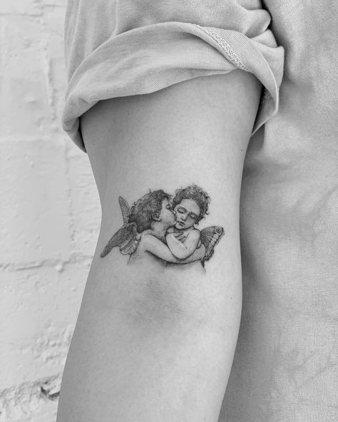 Ruby Quilter on Instagram: “L'Amour et Psyché, Enfants made in Los Angeles ❤️💕❤️💕❤️ To make an appointment please email rubymayquilter@gmail.com 🦋🦋” Ruby Quilter, Inside Of Arm Tattoo, Cupid Tattoo, Cherub Tattoo, Petite Tattoos, Greek Tattoos, Stood Up, Tattoo Style Drawings, Famous Artwork