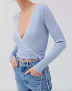 UO Ribbed Lace Trim Wrap Top Stores Like Brandy Melville, Wrap Top Outfit, Wrap Clothing, Long Sleeve Wrap Top, Wrap Crop Tops, Top Outfit, Surplice Neckline, Junior Year, School Shopping