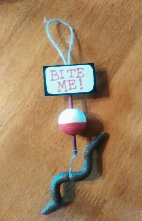 Fishing Christmas Trees, Hunting Ornaments Diy, Fishing Christmas Ornaments Diy, Fishing Tree Christmas, Camping Christmas Tree, Lake Christmas Ornaments, Fishing Ornaments Diy, Fishing Ornament, Fishing Ornaments