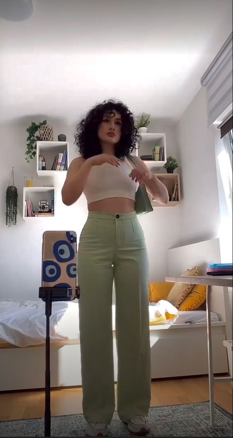 Aesthetic White Pants Outfit, Green Summer Outfit Aesthetic, Light Green Outfit Ideas, Light Green And White Outfit, Light Green Flare Pants Outfit, Green And White Pants Outfit, Outfits With Light Green Pants, Trouser Green Outfit, Trousers With Crop Top Outfit