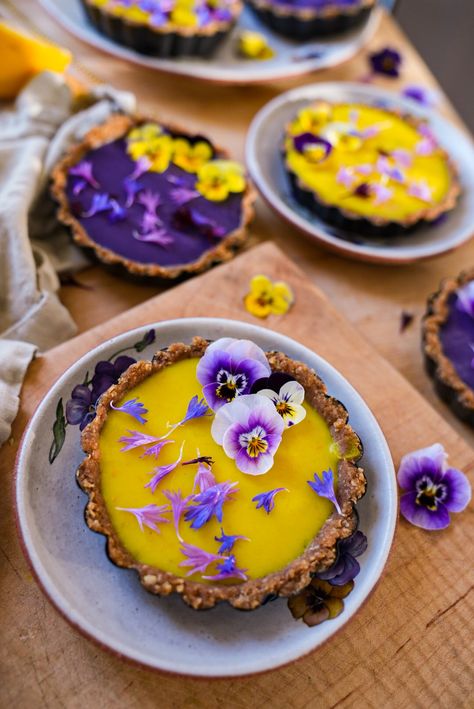 Nettle Soup, Chestnut Flour, Mini Tarts, Dandelion Flowers, Tart Baking, Tart Pan, May Days, May Day, Lemon Tart