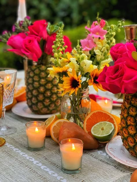 Looking for Hawaiian party theme ideas? Follow these simple tips to hosting an elegant luau party friends and family won't forget. #hawaiianpartydecorations #hawaiianthemeparty #luaupartyideas #luauparty #luauthemeparty #luaupartyideasdecorations #luaupartydecorations Theme Menu Ideas, Elegant Hawaiian Party, Luau Party Food Ideas, Classy Hawaiian Theme Party, Elegant Luau, Easy Themes, Themed Party Outfits, Luau Themed Party, Cocktail Party Ideas