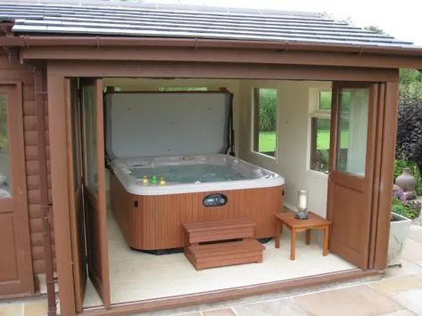 Tub Enclosures Ideas, Hot Tub Enclosure, Hot Tub Shelters, Tub Room, Hot Tub Privacy, Hot Tub Pergola, Outdoor Jacuzzi, Hot Tub Surround, Enclosure Ideas