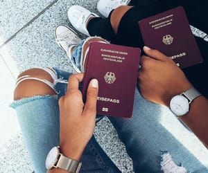 Travel Aesthetic Passport, Aesthetic Passport, Instagram Travel, I Want To Travel, Shooting Photo, Travel Board, Travel Goals, Make It Work, Work Experience