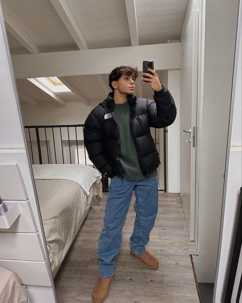 Fall Season Outfits Men, Men In Uggs Outfit, Ugg Neumel Outfit Men, Ethan Glenn Outfits, Ugg Outfits Men, Men’s Uggs Outfit, Men’s Winter Fits, Boy Uggs Outfit, Ugg Boots Outfit Men