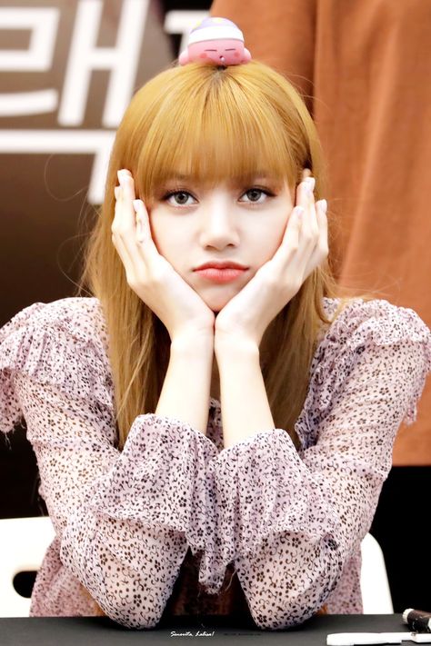 Lisa Cute Pics, Lisa Cute, Pink Png, Lisa Manoban, Cute Pics, Lisa Bp, Lisa Blackpink Wallpaper, Lisa Rosé, Jennie Lisa