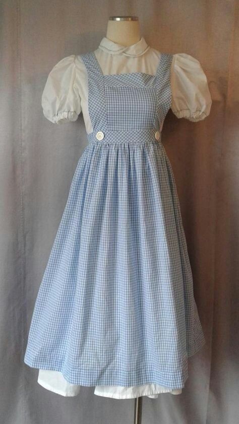 Vintage Pinafore Dress, Draps Design, Vintage Pinafore, Cottagecore Outfits, Old Fashion Dresses, Cottagecore Style, Fantasy Dress, Pinafore Dress, Historical Dresses