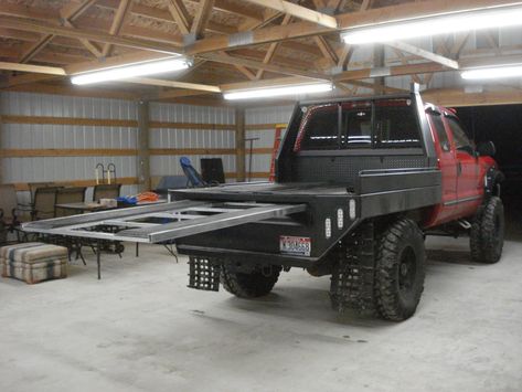 Custom flatbed with a hidden self storing loading ramp. Flatbed Truck Beds, Custom Flatbed, Truck Accesories, Welding Trucks, Welding Rigs, Custom Truck Beds, Truck Flatbeds, Truck Mods, Custom Truck