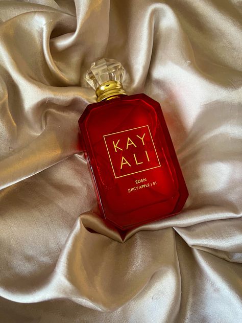 Kay Ali Juicy Apple Perfume, Kayali Eden Juicy Apple, Apple Scented Perfume, Vanilla Scent Perfume, Kayali Fragrance, Kayali Eden, Kayali Perfume, Apple Perfume, Good Scents