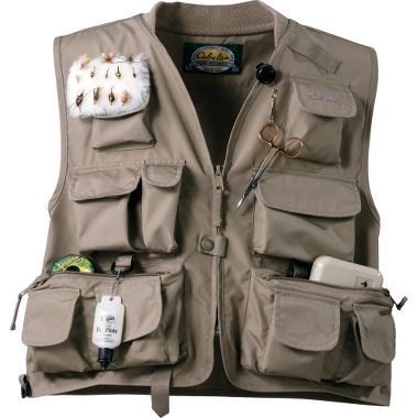 Women Fly Fishing, Fishing Outfit, Fisher Woman, Work Vest, Fly Casting, Fishing Poles, Fishing Waders, Fishing Cards, Fishing Vest