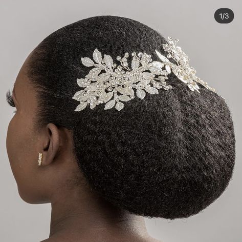 Wedding Bun Hairstyles Black Women, Wedding African Hairstyles, Wedding Hairstyles 4c Hair, Black Natural Wedding Hair, Bridesmaid Hairstyles 4c Hair, Natural Afro Wedding Hairstyles, Natural Updo Hairstyles Wedding, Bride Natural Hairstyles, Natural Hair Styles For Brides