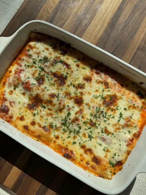 Stuffed Manicotti, Penne Vodka, More Recipes, Pasta Bake, Home Recipes, Kitchen Essentials, Pasta Dishes, Vodka, Pasta