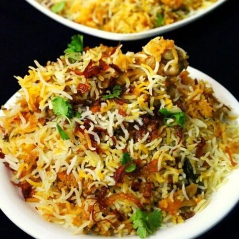 chicken biryani recipe, how to make biryani - Yummy Indian Kitchen Chocochip Cookies, Kitchen Indian, Biryani Rice, Chicken Biryani Recipe, Eid Food, Dum Biryani, Chicken Biryani, Indian Kitchen, Biryani Recipe