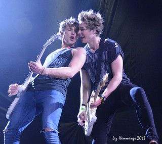 Luke and Ash on Guitar | 5 Seconds of Summer | Liz Hemmings | Flickr 5sos Punk Edits, Luke And Ashton, 5sos Preferences, Australian Boys, 5sos Imagines, 5sos Memes, 5sos Luke, 5sos Pictures, Ashton Irwin